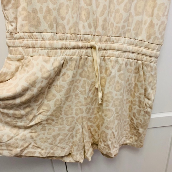 Supersoft Terry Tank Romper Oatmeal Leopard Size L - Picture 10 of 13